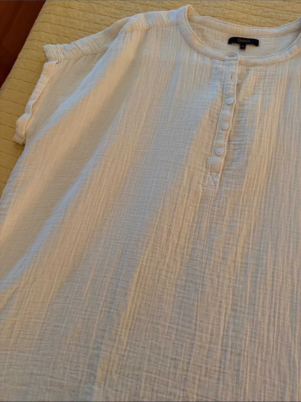 Quince Women's guaze shirt